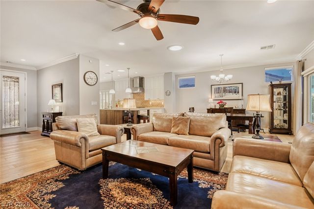 2744 Olivia Heights Avenue, Henderson, NV 89052