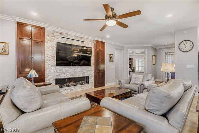 2744 Olivia Heights Avenue, Henderson, NV 89052