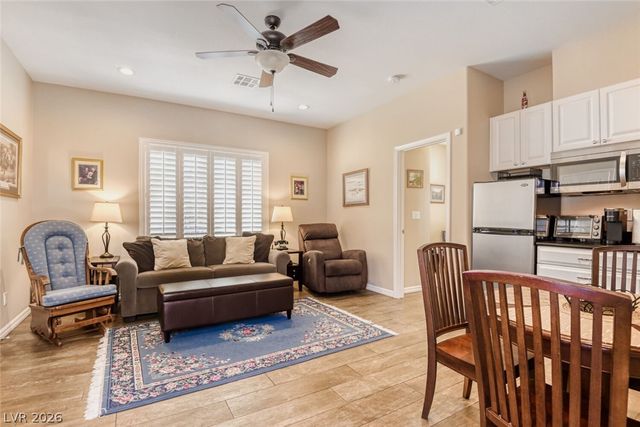 2744 Olivia Heights Avenue, Henderson, NV 89052