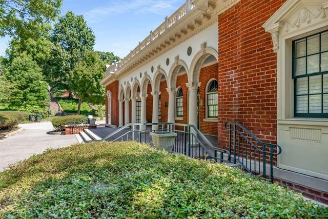 1055 Piedmont Avenue NE 207, Atlanta, GA 30309