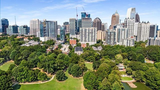 1055 Piedmont Avenue NE 207, Atlanta, GA 30309
