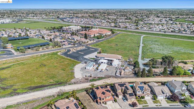 556 Douglas Drive, Brentwood, CA 94513