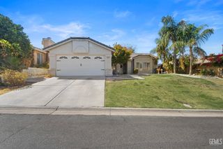 6008 Cliffwood Way, Bakersfield, CA 93306
