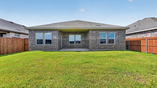 4607 Enclave Drive, Sanger, TX 76266