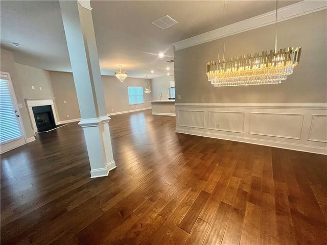 943 Ulster Court, Loganville, GA 30052