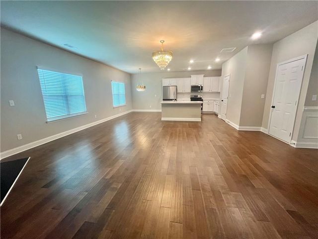 943 Ulster Court, Loganville, GA 30052