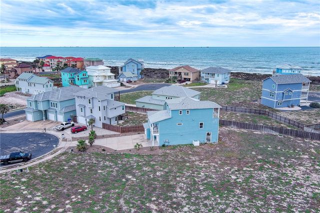 7565 Welkan Cove, Corpus Christi, TX 78373