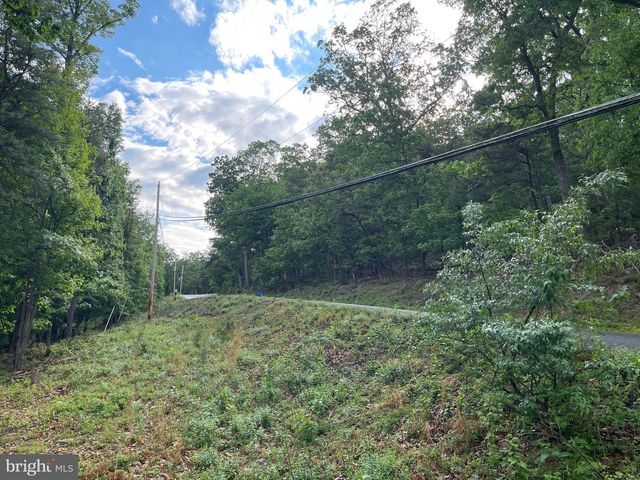 16207 SUMNEY DR, Haymarket, VA 20169