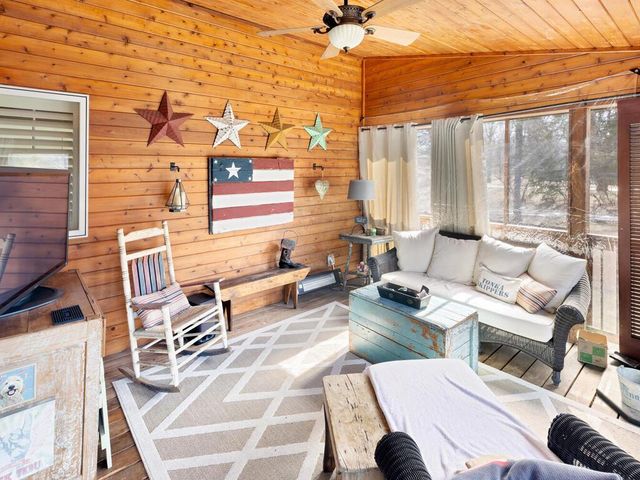 4216 Wilson Street, Minnetonka, MN 55345