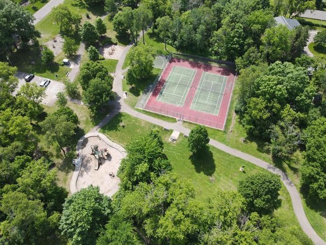 4216 Wilson Street, Minnetonka, MN 55345