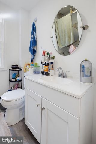 230 E POPLAR ST, York, PA 17403