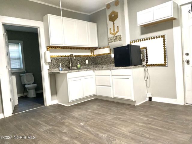 862 Butler Street, Toledo, OH 43605