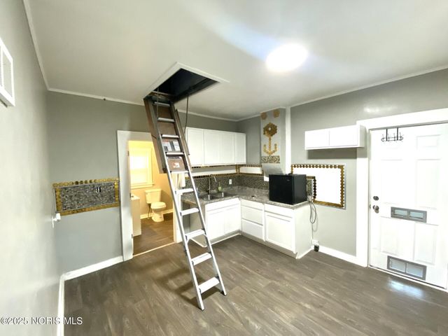 862 Butler Street, Toledo, OH 43605