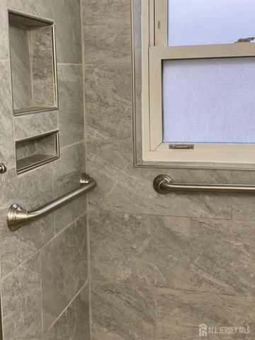 161 Evergreen Road 13A, Edison, NJ 08837