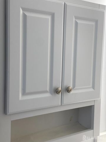 161 Evergreen Road 13A, Edison, NJ 08837