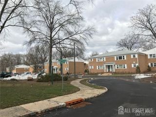 161 Evergreen Road 13A, Edison, NJ 08837