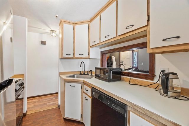 315 Broadway 1, Dracut, MA 01826