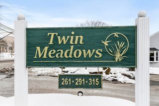 315 Broadway 1, Dracut, MA 01826