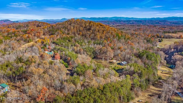 367 Cagle Road, Tellico Plains, TN 37385
