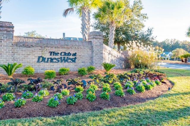 1435 Masthead Drive, Mount Pleasant, SC 29466