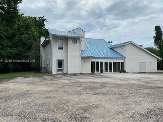 4450 S Jog Road, Greenacres, FL 33467