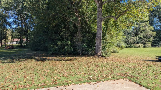 316 Southwinds Dr, Hermitage, TN 37076