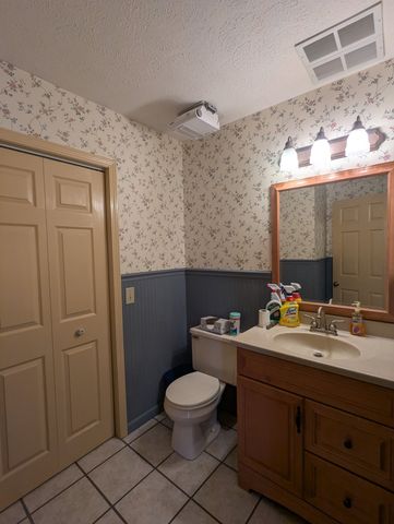 316 Southwinds Dr, Hermitage, TN 37076
