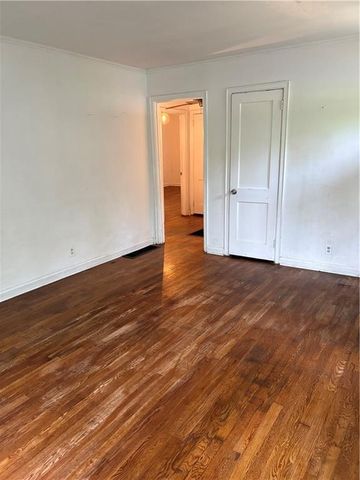 5011 Oakdale Road Road SE, Smyrna, GA 30080