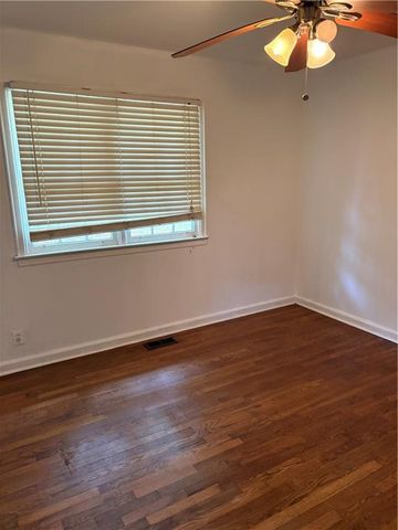 5011 Oakdale Road Road SE, Smyrna, GA 30080