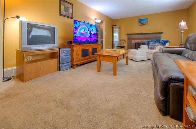 1352 Slate Run Road, New Albany, IN 47150