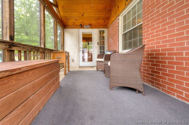1352 Slate Run Road, New Albany, IN 47150
