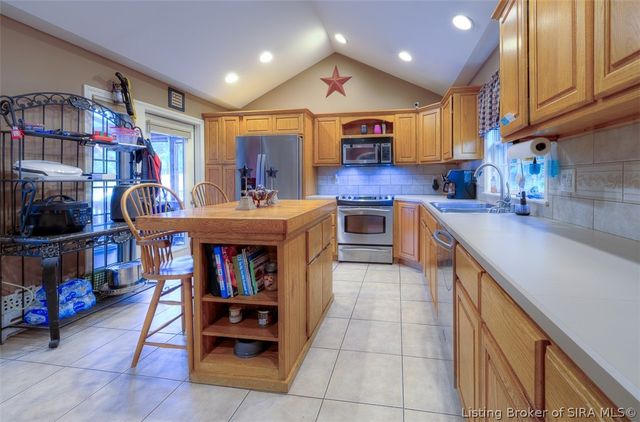1352 Slate Run Road, New Albany, IN 47150