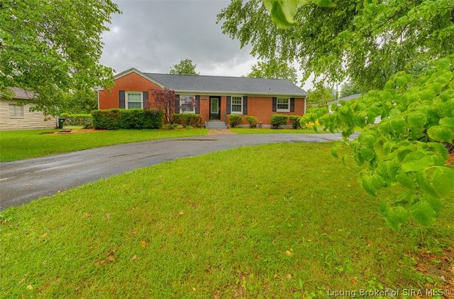 1352 Slate Run Road, New Albany, IN 47150