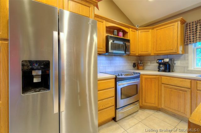 1352 Slate Run Road, New Albany, IN 47150