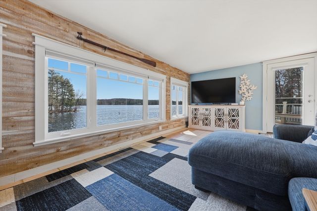 51 Spring Street, Lunenburg, MA 01462