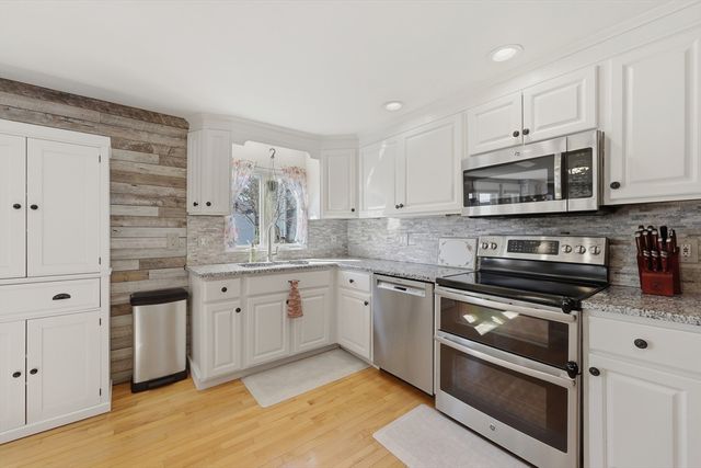 51 Spring Street, Lunenburg, MA 01462