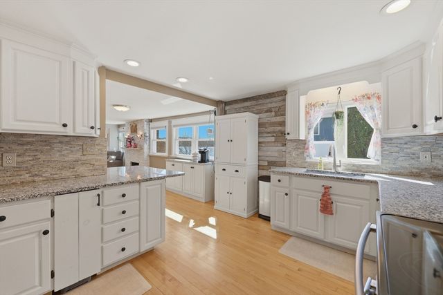 51 Spring Street, Lunenburg, MA 01462