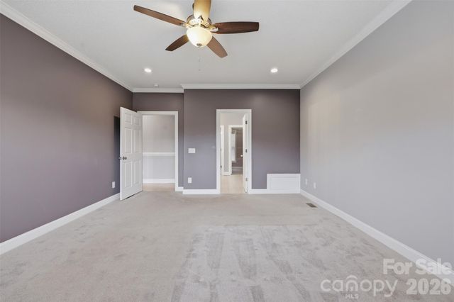 1064 Baker Barn Road, Hickory, NC 28602
