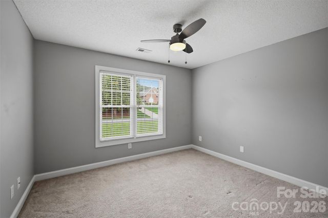 1064 Baker Barn Road, Hickory, NC 28602