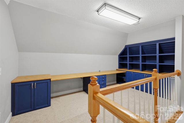 1064 Baker Barn Road, Hickory, NC 28602