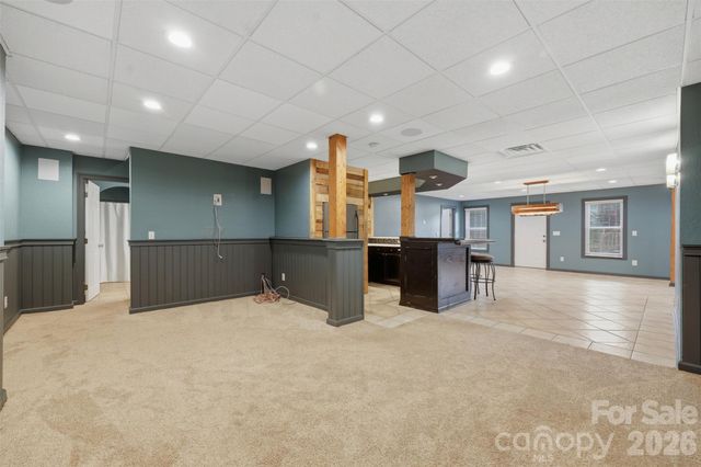 1064 Baker Barn Road, Hickory, NC 28602