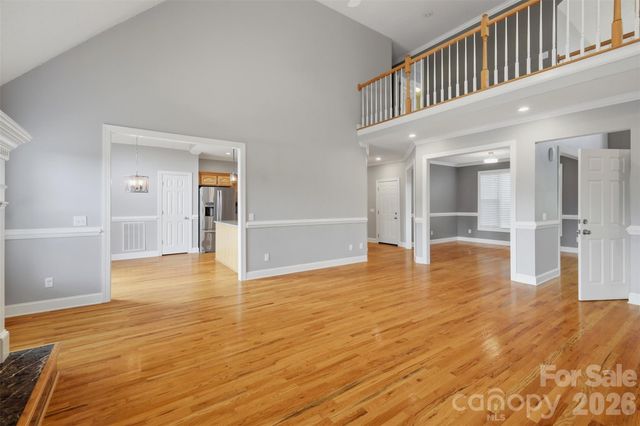 1064 Baker Barn Road, Hickory, NC 28602