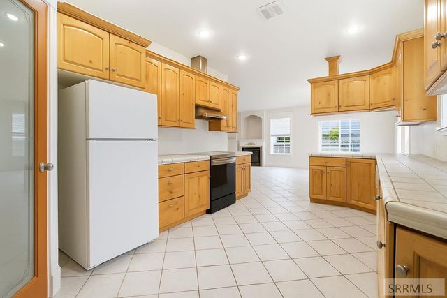 3810 Summer Circle, Idaho Falls, ID 83404