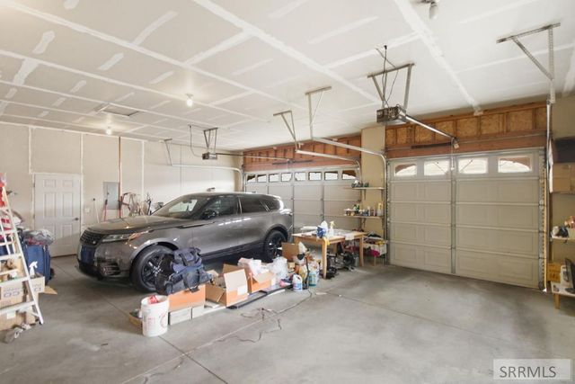 3810 Summer Circle, Idaho Falls, ID 83404