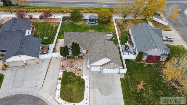 3810 Summer Circle, Idaho Falls, ID 83404