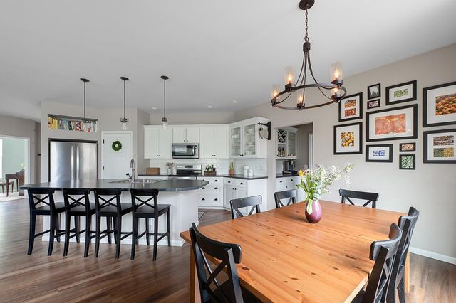 334 Basilica Parkway, Verona, WI 53593
