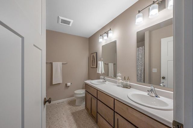 334 Basilica Parkway, Verona, WI 53593