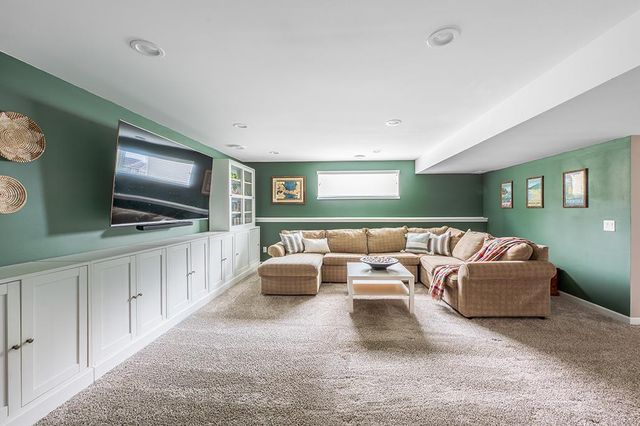 334 Basilica Parkway, Verona, WI 53593