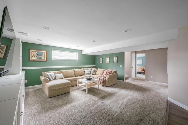 334 Basilica Parkway, Verona, WI 53593