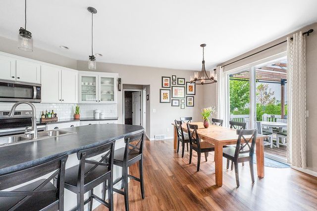 334 Basilica Parkway, Verona, WI 53593